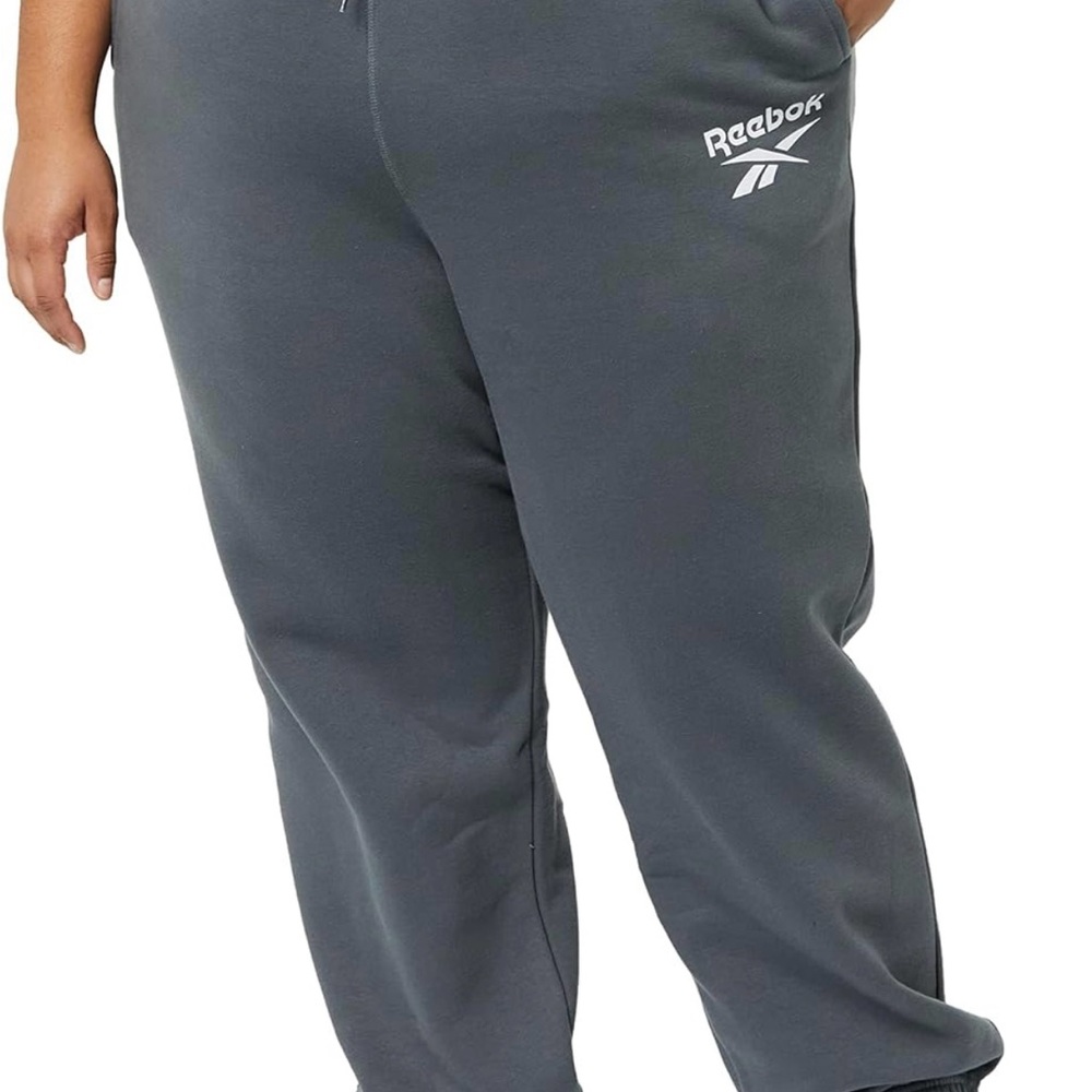 Reebok Women's Fleece Jogger Size 2X(18-20W)